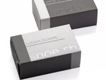Smart line shoe polish in a box