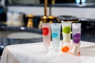 Linea cortesia hotel Present More: prodotti esclusivi per comfort eleganza e soddisfazione ospiti.