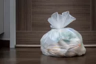 Present More cleaning bags, strong, spacious and practical for proper and hygienic waste management.