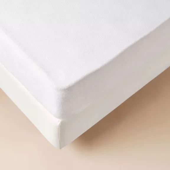 Smooth Elegance Mattress Cover 1 and a half square 130x200 cm 125 GSM hotel
